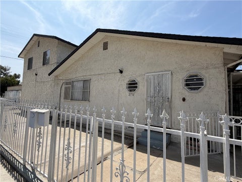 Photo of 2712 W Hellman AVE, Alhambra, CA 91803 (MLS # CV26129121)