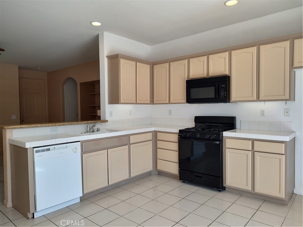 Desert Willow (34006) - Residential