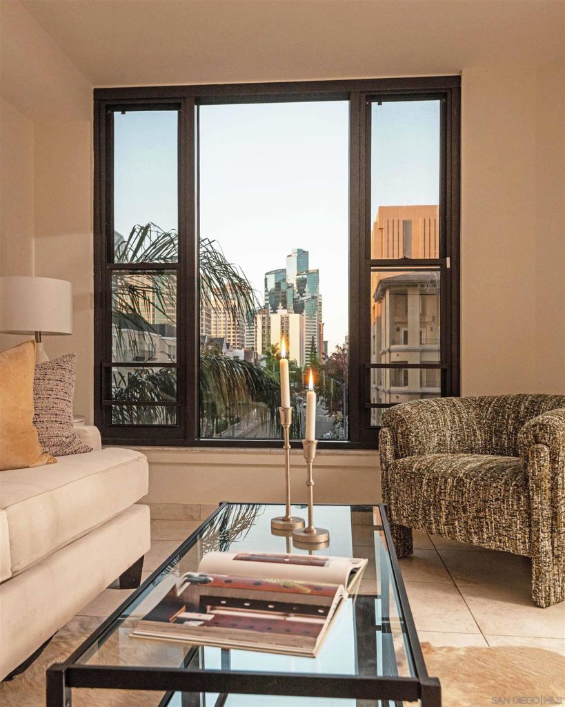 500 W Harbor Drive 413