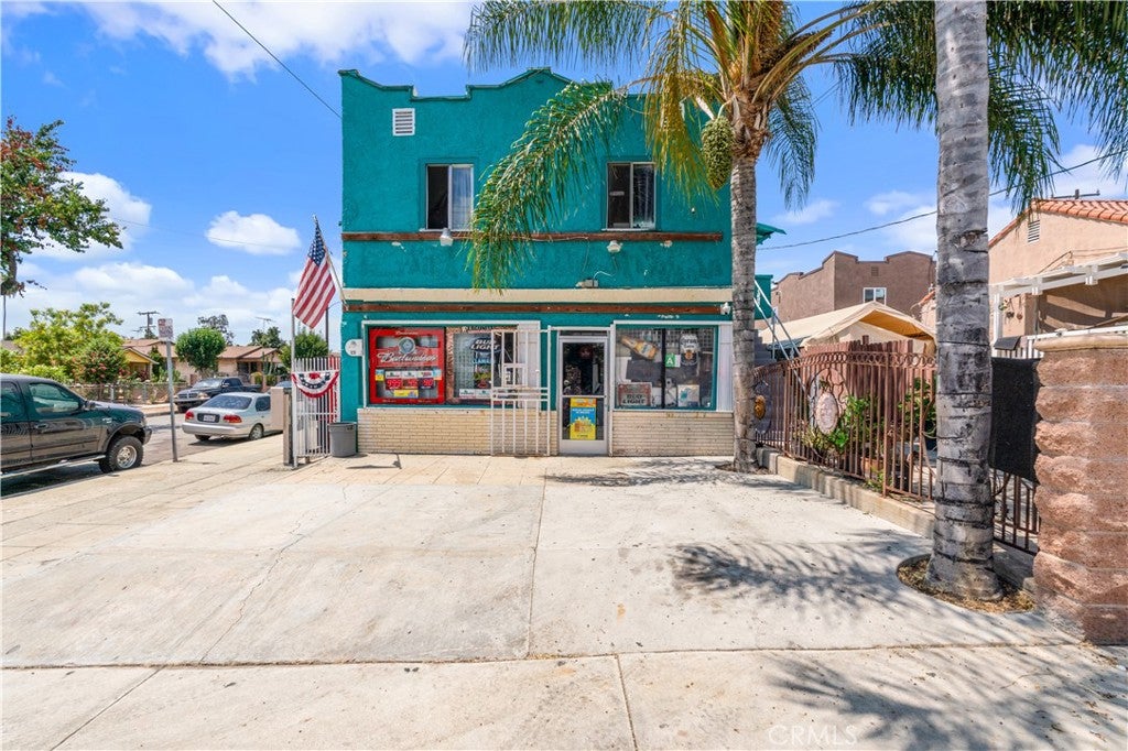 801 N Marianna