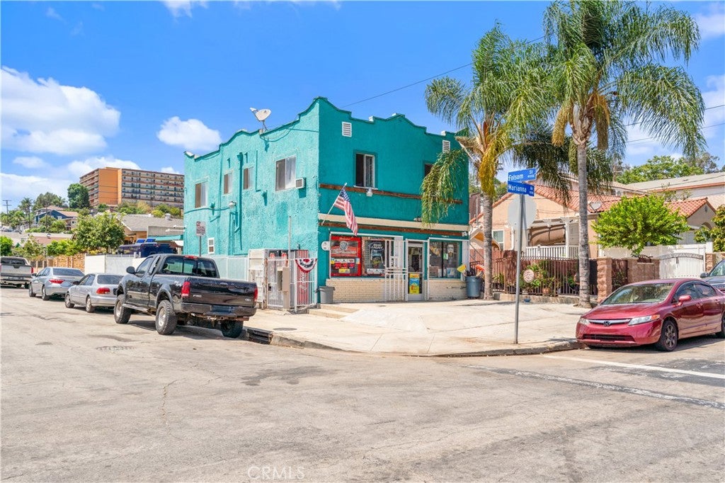 801 N Marianna