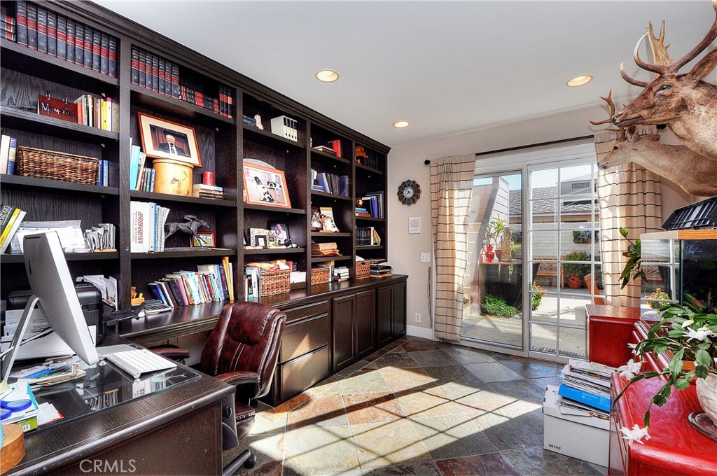 Cyprus Shore (CS) - Residential Lease