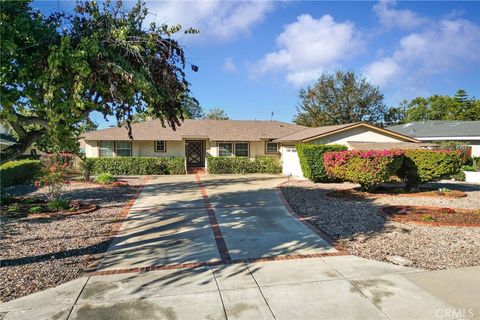 1019 Lake Forest Drive Claremont CA 91711