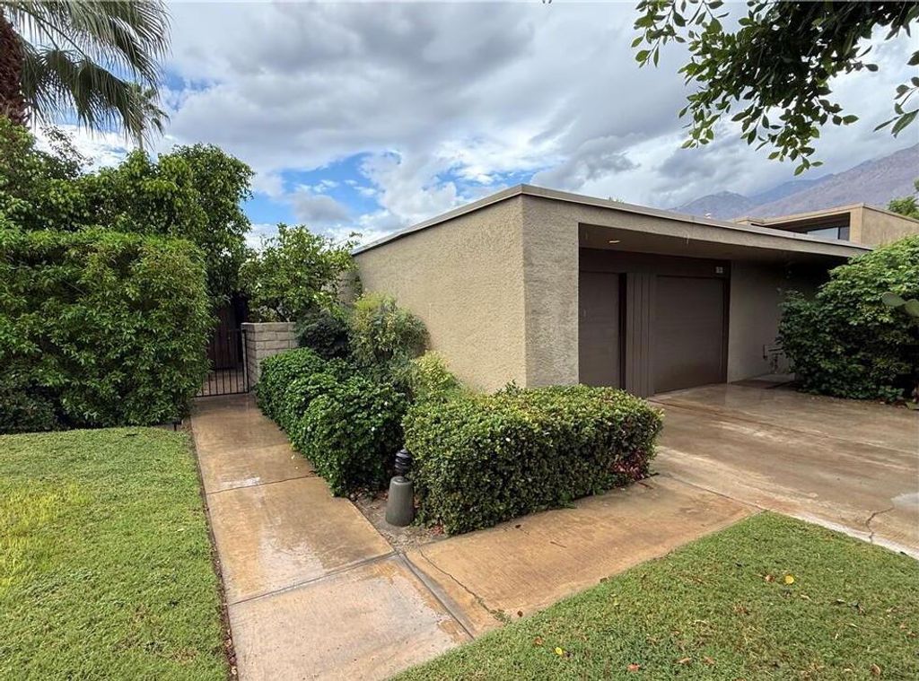 Photo of 1283 Tiffany Circle S, Palm Springs, CA 92262 (MLS # 219140674PS)