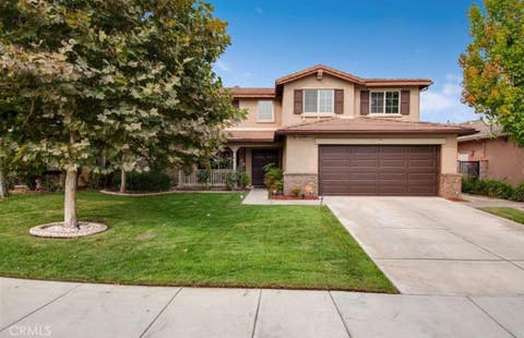 Photo of 38305 Encanto RD, Murrieta, CA 92563 (MLS # SW26177111)
