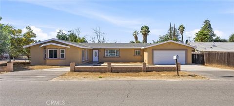 Photo of 27031 Yale St, Hemet, CA 92544 (MLS # IV26048509)
