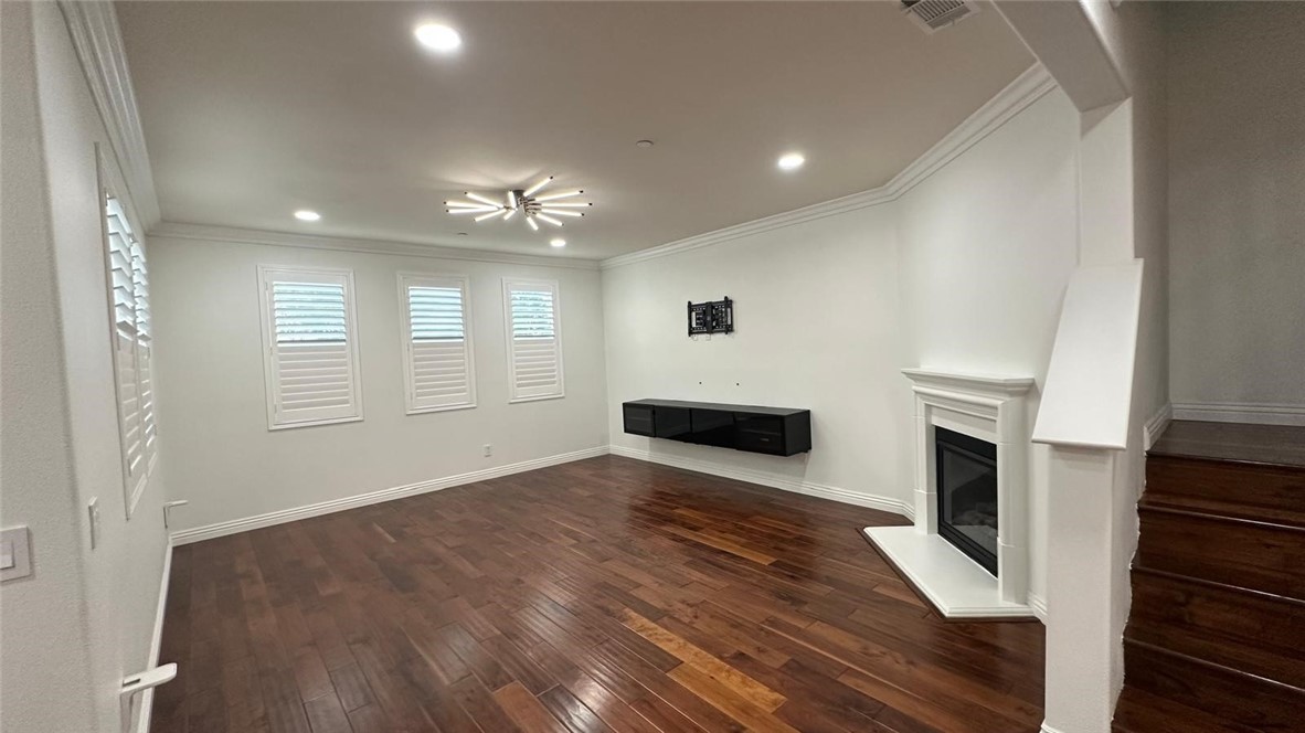 12464 Boxwood