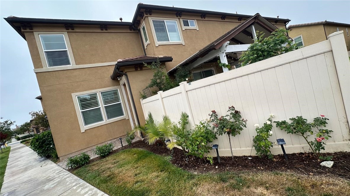 12464 Boxwood