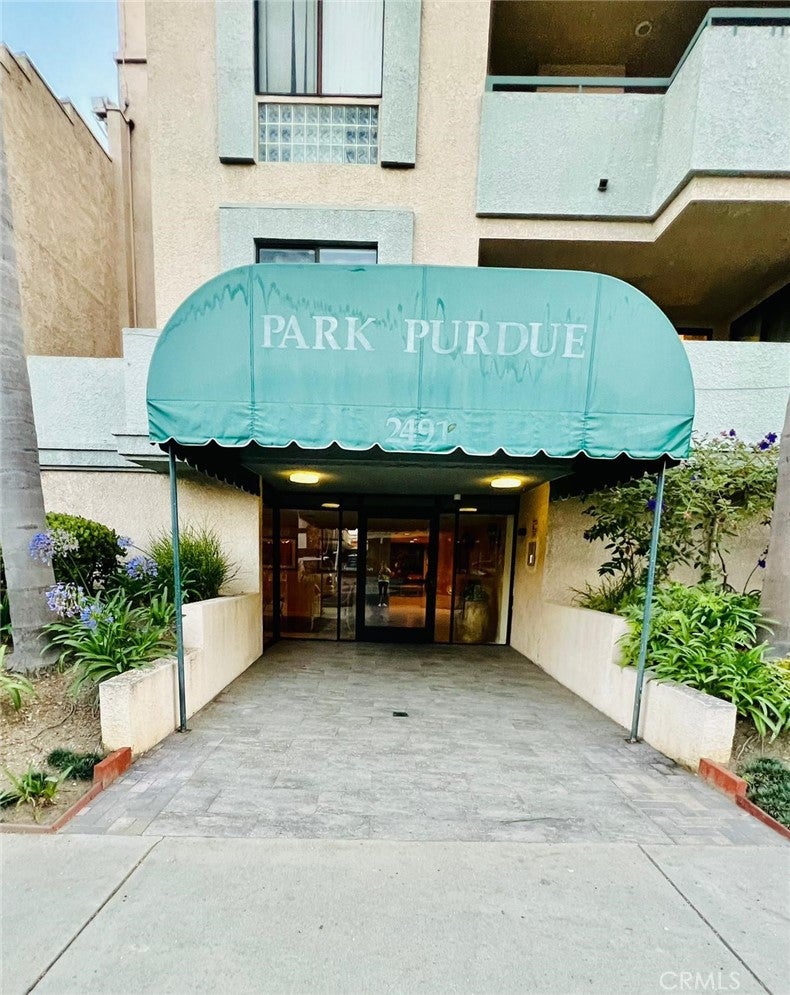 2491 Purdue Avenue 117, Los Angeles CA 90064