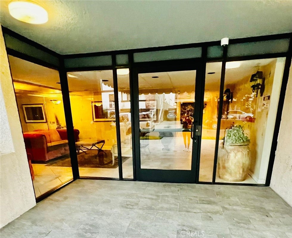 2491 Purdue Avenue 117