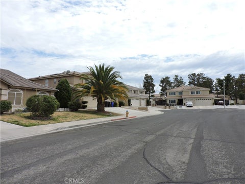 Photo of 14733 Ladybird LN, Victorville, CA 92394 (MLS # HD26154322)