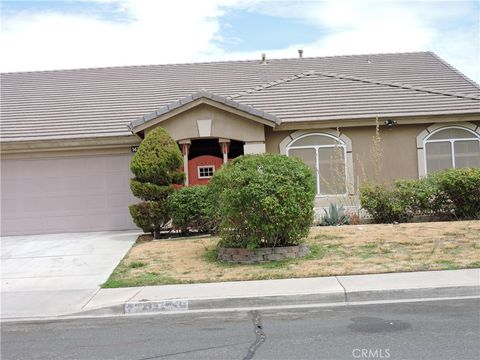 Photo of 14733 Ladybird LN, Victorville, CA 92394 (MLS # HD26154322)