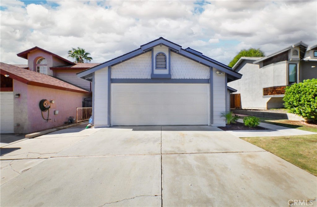 2712 Sunview