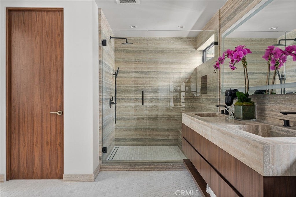 400 Heliotrope, Corona Del Mar CA 92625 - Photo 34