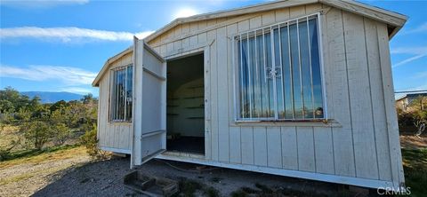 Photo of 9268 Mesa Road, Lucerne Valley, CA 92356 (MLS # HD26043012)