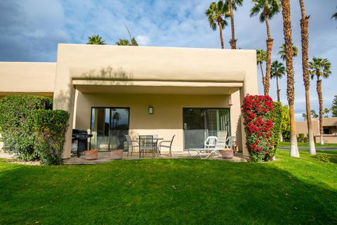 Photo of 67399 Toltec Court, Cathedral City, CA 92234 (MLS # 219120370DA)