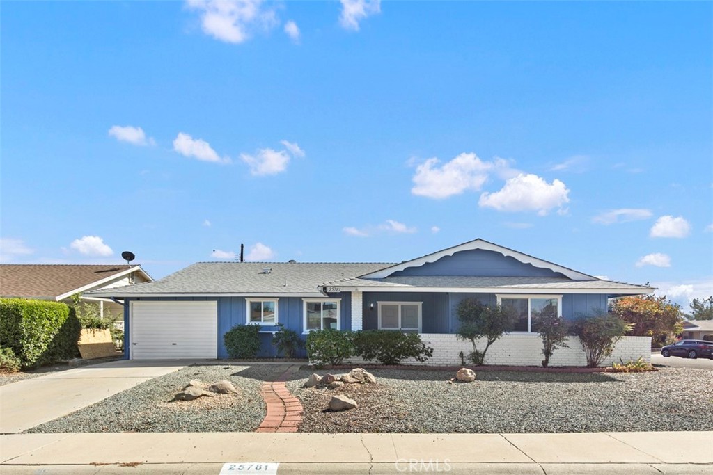 25781 Interlechen Drive