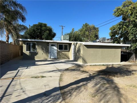 Photo of 18670 9th Street, Bloomington, CA 92316 (MLS # IV25232547)