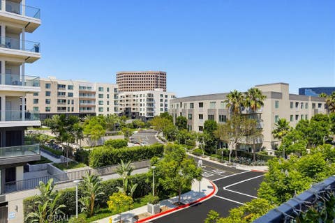Photo of 108 Tribeca, Irvine, CA 92612 (MLS # NP26135800)
