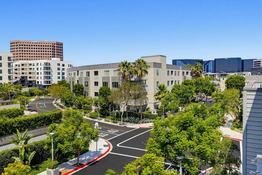 108 Tribeca, Irvine CA 92612