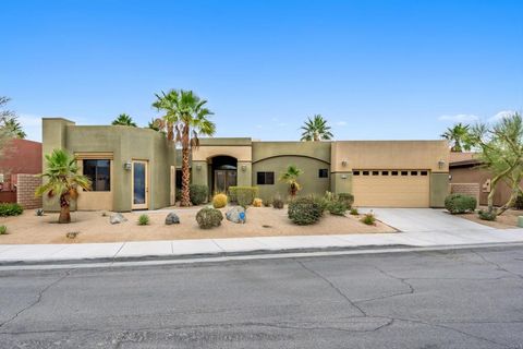 Photo of 74158 Pele Place Pl, Palm Desert, CA 92211 (MLS # NDP2603404)