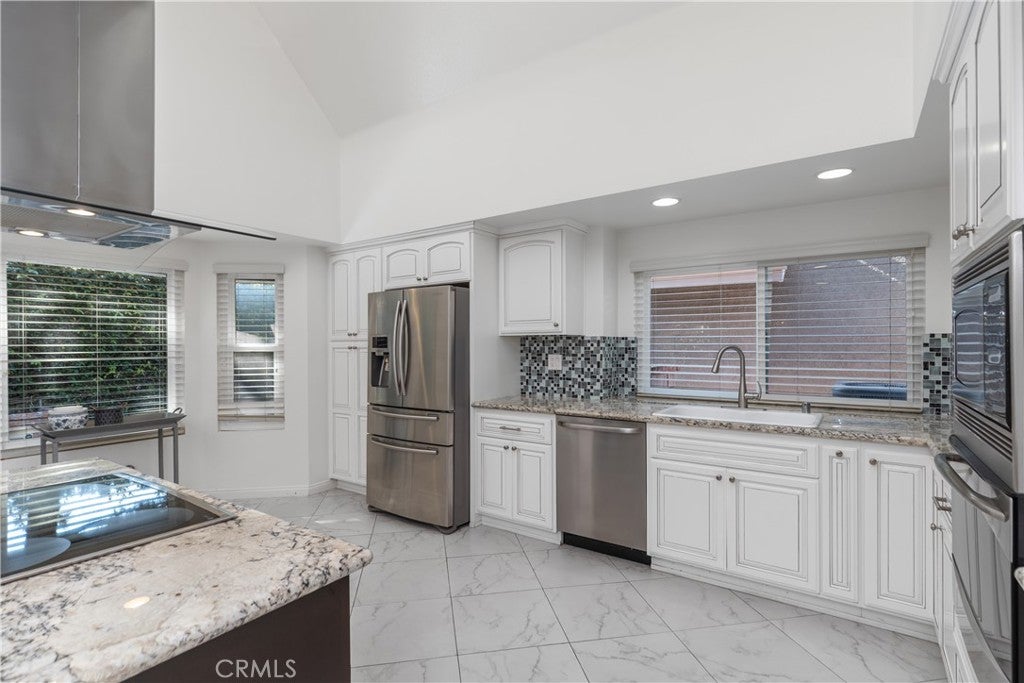 3413 Summerset, Costa Mesa CA 92626 - Photo 19