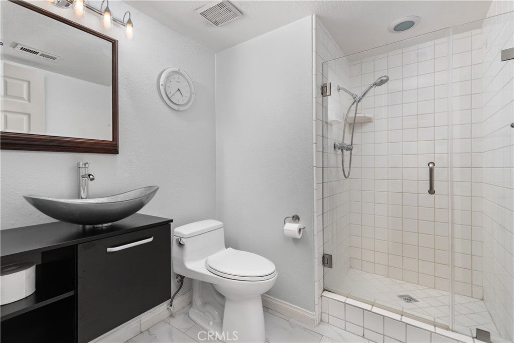 3413 Summerset, Costa Mesa CA 92626 - Photo 39