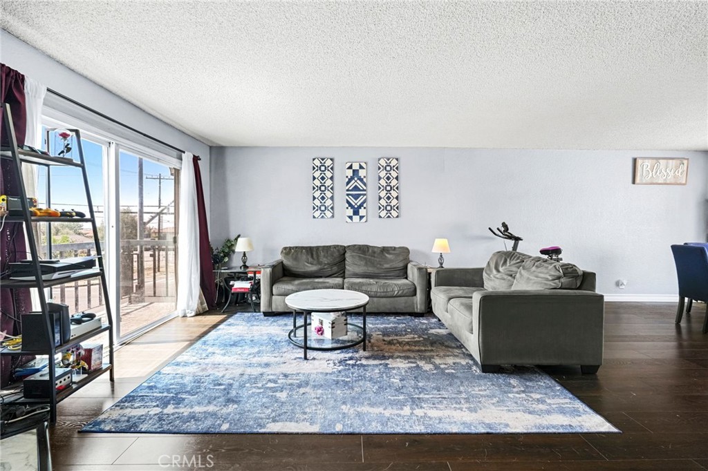 14287 Foothill Boulevard 41