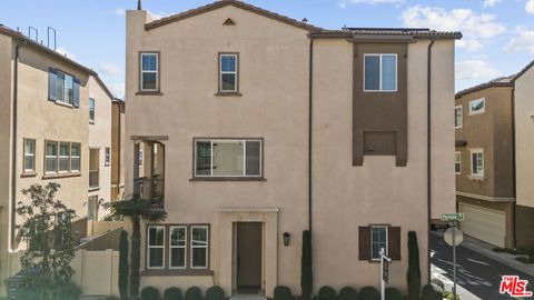 Photo of 11228 N Alta Avenue, San Fernando, CA 91345 (MLS # 26655431)