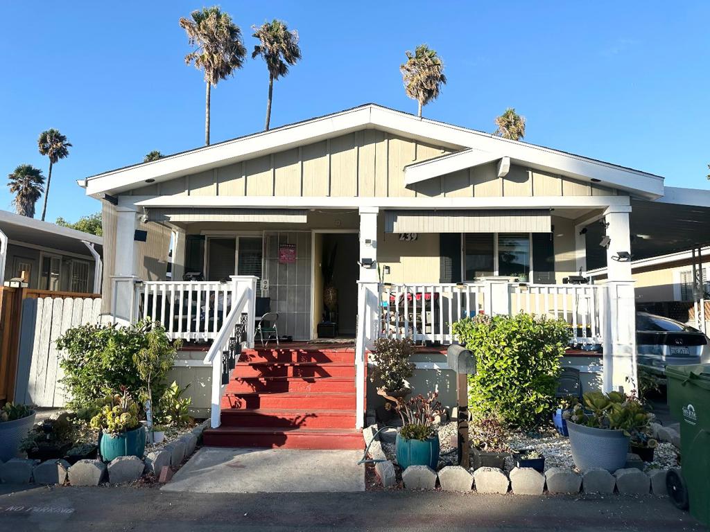 Beautiful 3-Bed, 2-Bath Skyline Double Wide Move-In Ready! Welcome to this well-maintained Skyline manufactured home, built in 2007, offering 1,344 sq. ft. of comfortable living space. Featuring 3 bedrooms and 2 full bathrooms, this home is in move-in condition and ready for its next owner! Step into to the dining area, creating a perfect space for relaxing or entertaining. The kitchen includes a convenient island, pantry cabinets, and comes fully equipped with all appliances. Additional features include: Double-pane windows Central heating & air conditioning Nice front porch perfect for morning coffee Fenced yard great for privacy or pets 3-car carport Large storage shed Located in a desirable community with a monthly space rent of $1,344.