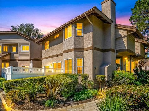 Photo of 24376 Larchmont Court, Laguna Hills, CA 92653 (MLS # OC26062986)