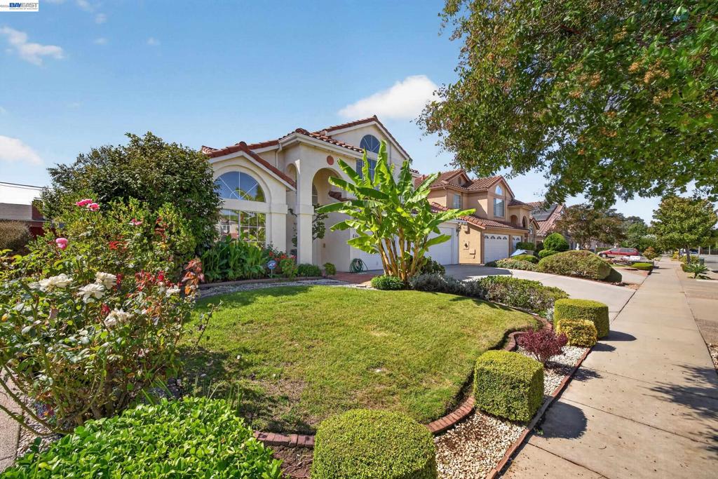 2556 Monte Lindo Ct