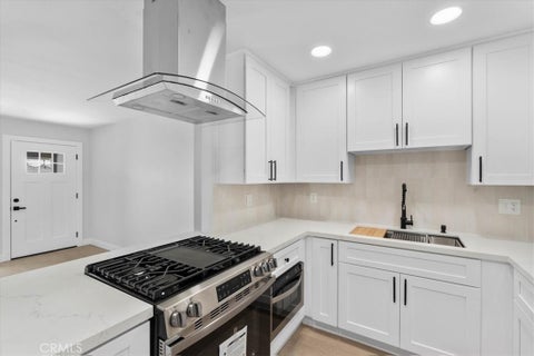 Tiny photo for 8865 Jo Jo WAY, Riverside, CA 92503 (MLS # IV26233511)