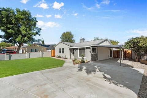 Tiny photo for 8865 Jo Jo WAY, Riverside, CA 92503 (MLS # IV26233511)