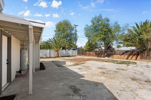 Tiny photo for 8865 Jo Jo WAY, Riverside, CA 92503 (MLS # IV26233511)