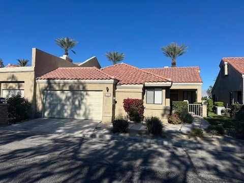 Photo of 41869 Preston Trail, Palm Desert, CA 92211 (MLS # 219139633DA)
