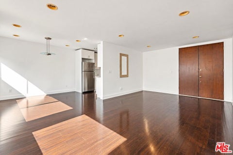 Photo of 843 4th Street #106, Santa Monica, CA 90403 (MLS # 26874287)
