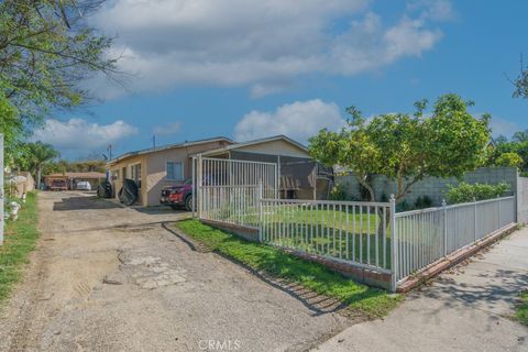 Photo of 11916 Carmenita Rd, Whittier, CA 90605 (MLS # MB26035308)