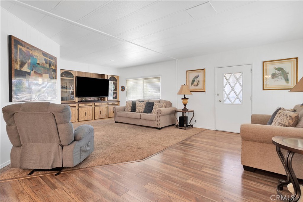 13393 Mariposa Road 255