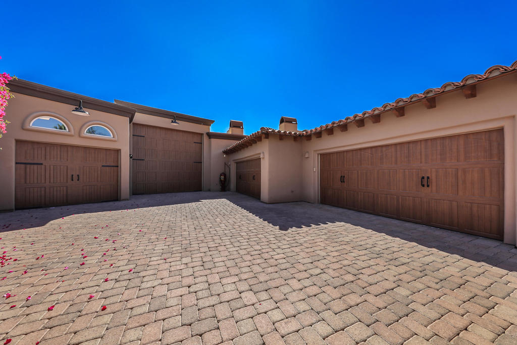 Desert Club Estates - Residential