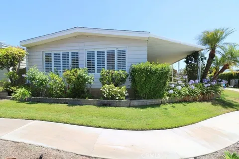 16901 Lake Pleasant Lane Unit 231, Yorba Linda, CA 92886 - MLS#: OC25142177