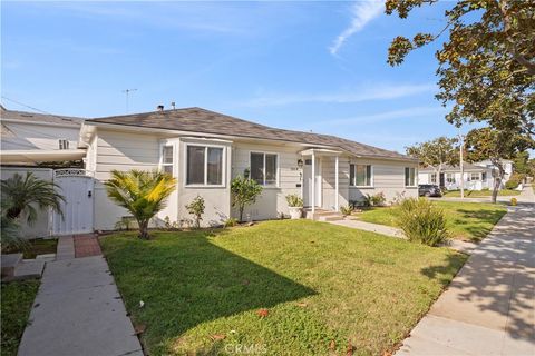 Photo of 300 W Hillsdale St #., Inglewood, CA 90302 (MLS # IN26070545)