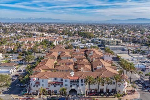 Photo of 308 5th Street, Huntington Beach, CA 92648 (MLS # OC26043117)