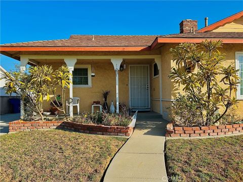 Photo of 2611 Gregory Lane, La Habra, CA 90631 (MLS # PW25246108) Photo of 2611 Gregory Lane, La Habra, CA 90631 (MLS # PW25246108)