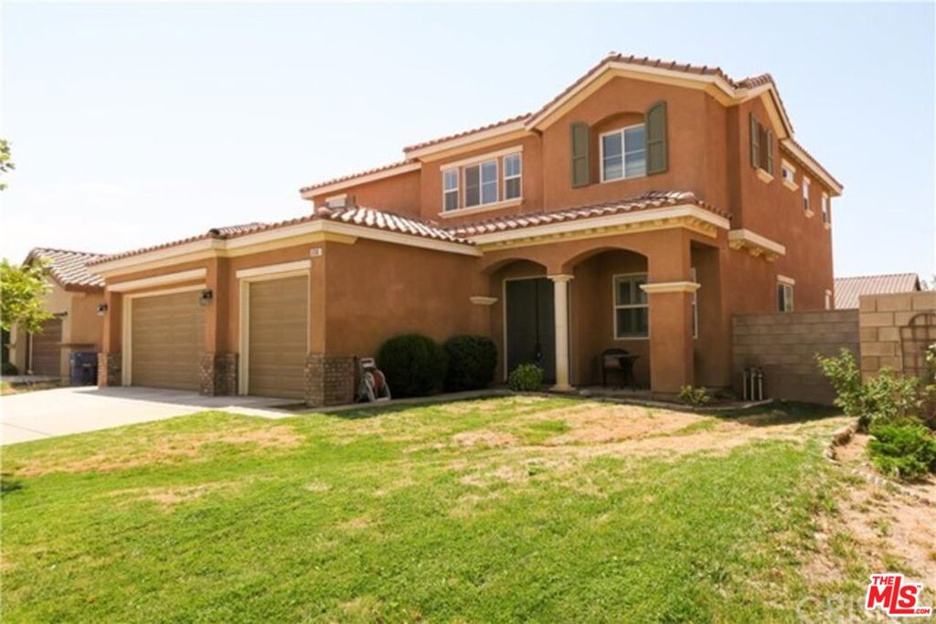 Photo 1 of 27 — 6106 W Avenue K1, Lancaster, CA 93536