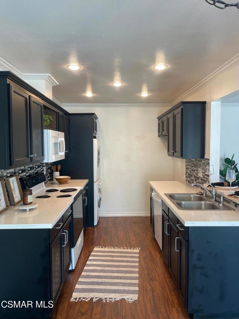 1223 Landsburn Circle