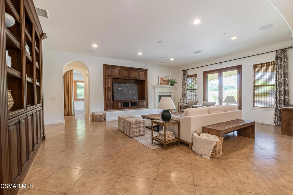 Sedona at Dos Vientos-211 - 6325 - Residential