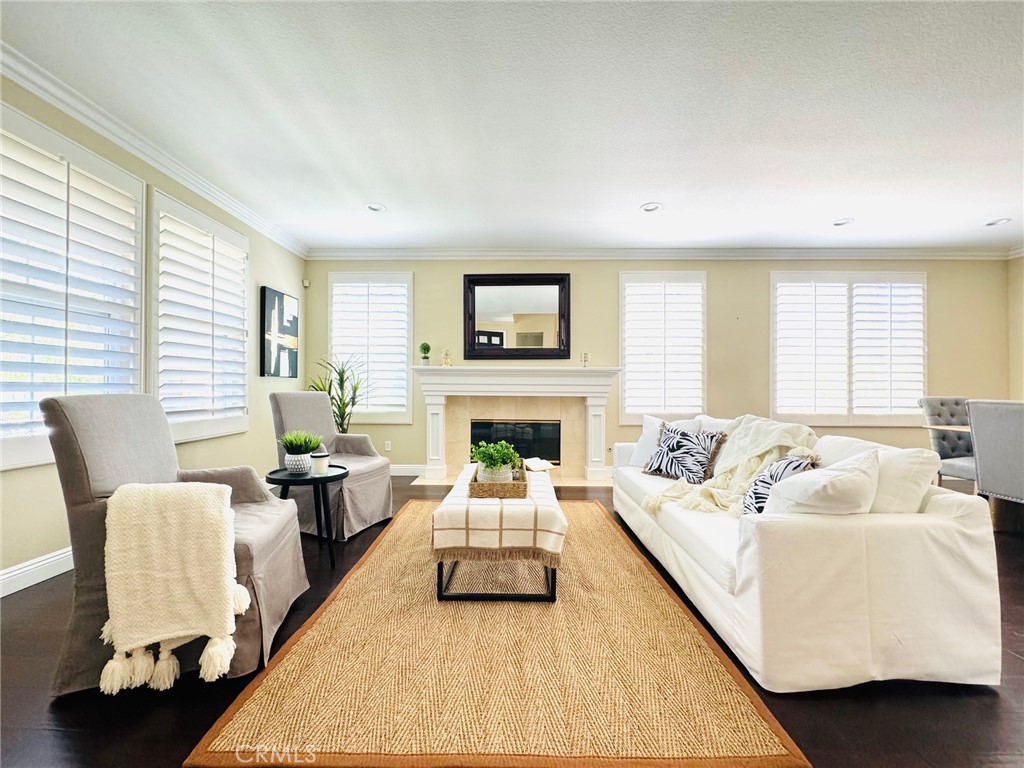 2965 Bluegrass Lane