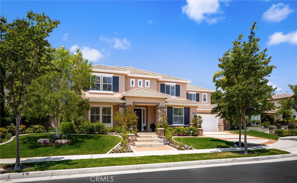 2965 Bluegrass Lane