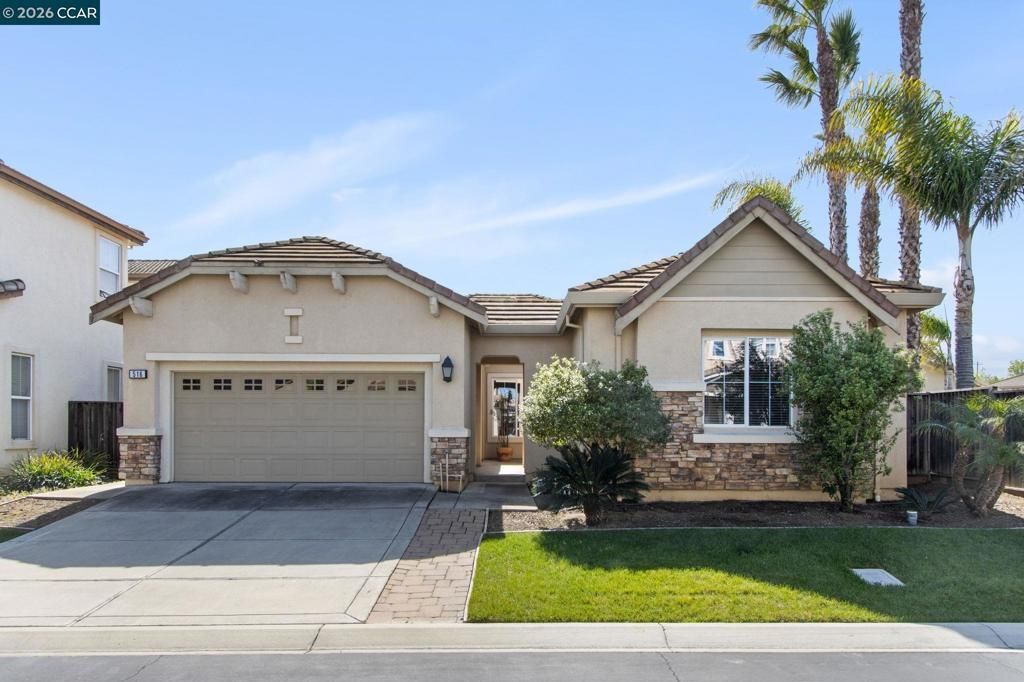 Photo of 516 Livingston Ct, Discovery Bay, CA 94505 (MLS # 41126436)